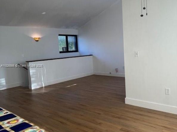 201 W Park Dr 2032, Miami FL 33172