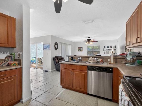 3342 Blue Fin Dr, West Palm Beach FL 33411