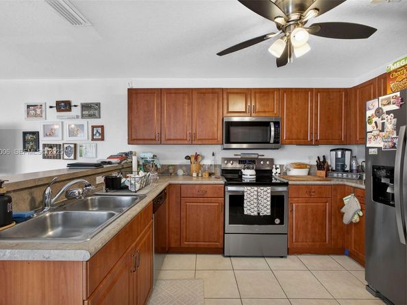 3342 Blue Fin Dr, West Palm Beach FL 33411