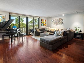 1111 Crandon Blvd C205, Key Biscayne FL 33149