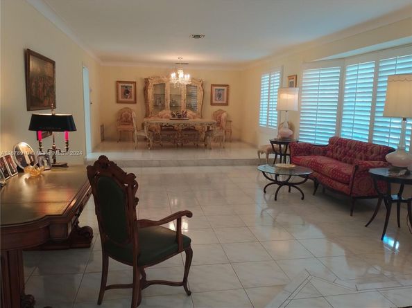3440 NE 170th St, North Miami Beach FL 33160