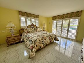 3440 NE 170th St, North Miami Beach FL 33160