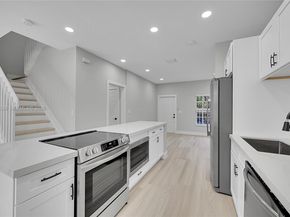 884 NW 170th Ter, Pembroke Pines FL 33028