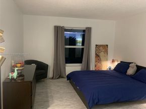 605 S Pine Island Rd 404A, Plantation FL 33324