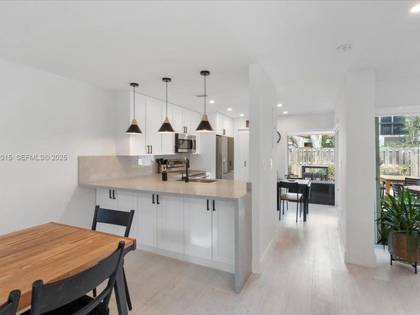 10923 SW 75th Ter, Miami FL 33173