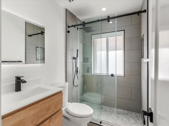 10923 SW 75th Ter, Miami FL 33173