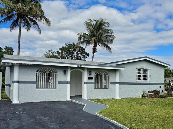 3801 NW 8th Ct, Lauderhill FL 33311