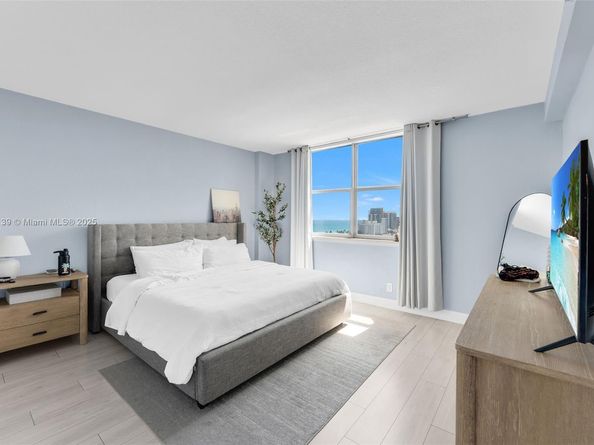 401 69th St 1606, Miami Beach FL 33141