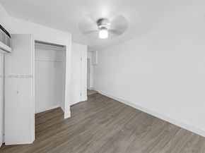 943 SW 9th Ave, Miami FL 33130