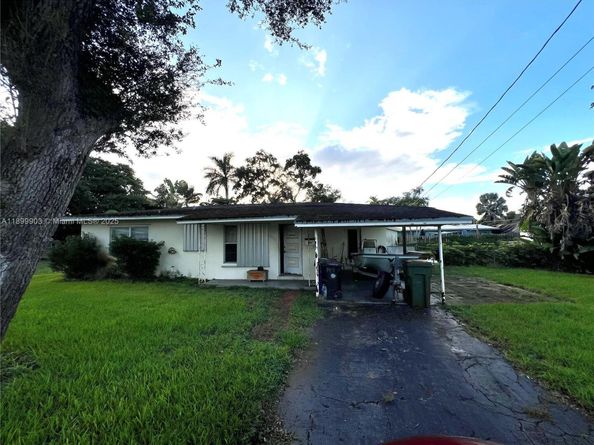 3410 SW 25th St, Fort Lauderdale FL 33312