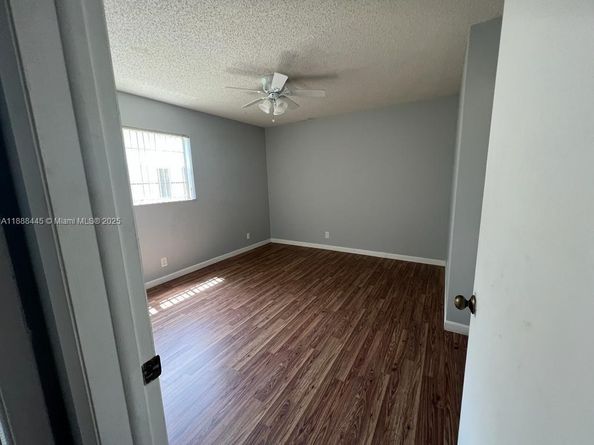 4158 NW 90th Ave 207, Coral Springs FL 33065