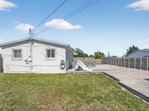 22301 SW 117th Pl, Miami FL 33170