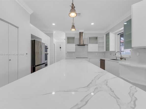 2128 SW 176th Ter, Miramar FL 33029