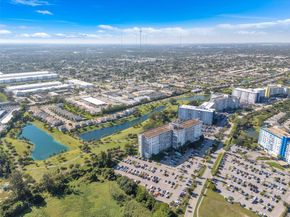 3800 Hillcrest Dr 203, Hollywood FL 33021