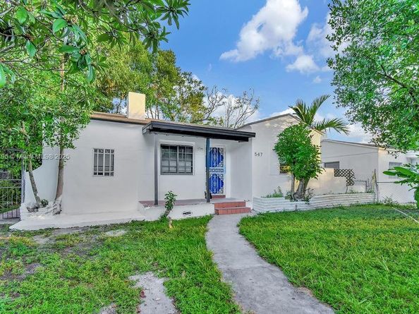 547 NW 49th St, Miami FL 33127