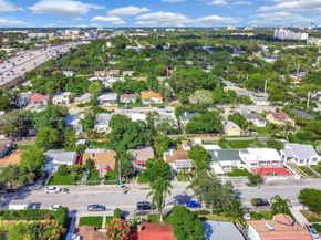 547 NW 49th St, Miami FL 33127