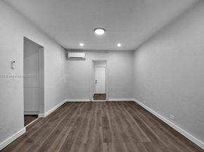 547 NW 49th St, Miami FL 33127