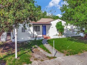 547 NW 49th St, Miami FL 33127
