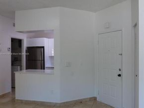 18340 NW 68th Ave A, Hialeah FL 33015