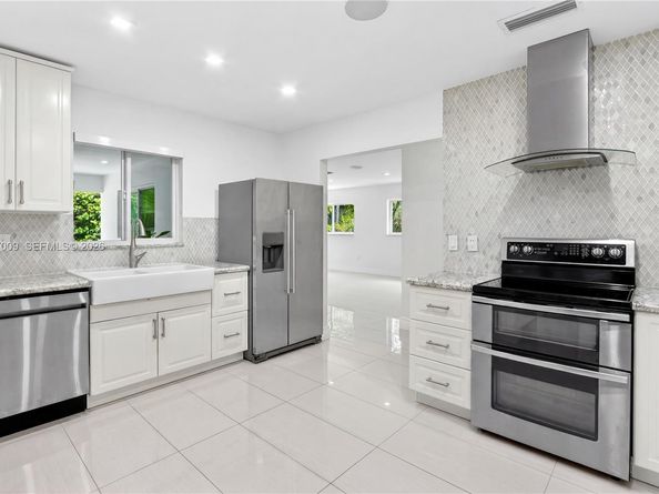 5106 S Le Jeune Rd., Coral Gables FL 33146