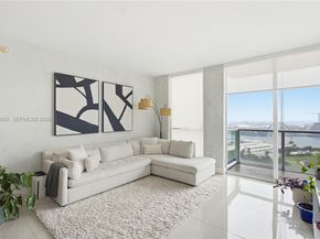 253 NE 2nd St 2005, Miami FL 33132