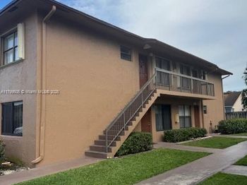 10047 Winding Lake Rd