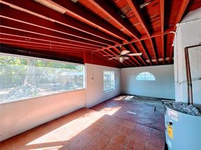 6208 SW 26th St, Miramar FL 33023