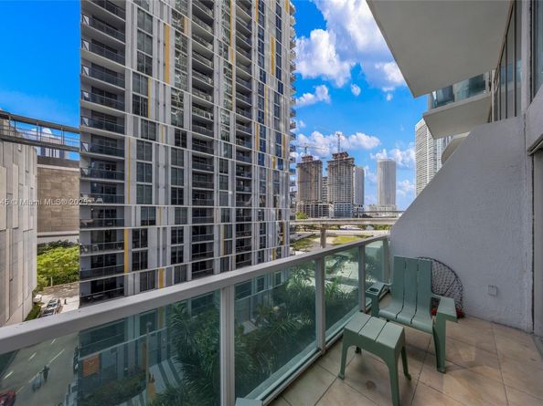 41 SE 5th St 502, Miami FL 33131