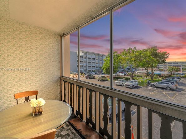 410 SE 2nd St 220, Hallandale Beach FL 33009