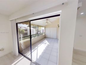 20230 NE 3rd Ct 6, Miami FL 33179
