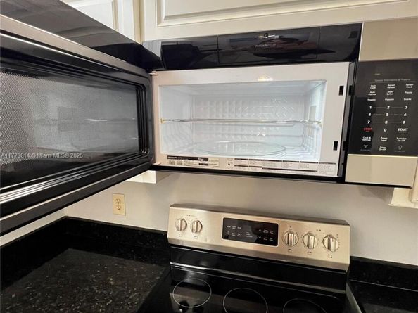9273 SW 8th St 308, Boca Raton FL 33428
