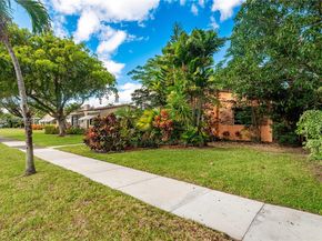 1611 Fletcher St, Hollywood FL 33020