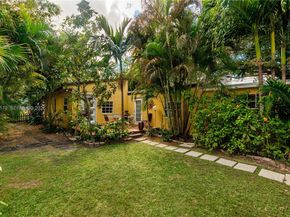 1611 Fletcher St, Hollywood FL 33020