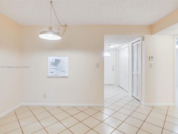 608 SW Natura Blvd 311, Deerfield Beach FL 33441