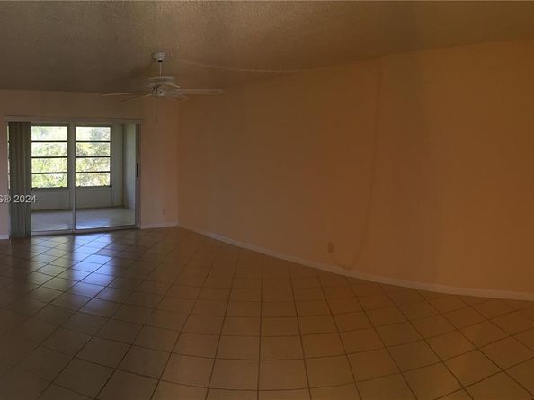 608 SW Natura Blvd 311, Deerfield Beach FL 33441