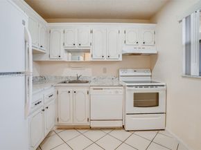 608 SW Natura Blvd 311, Deerfield Beach FL 33441