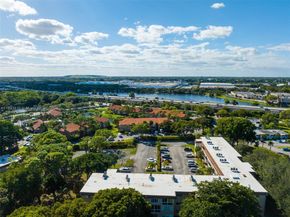 608 SW Natura Blvd 311, Deerfield Beach FL 33441