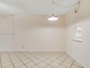 608 SW Natura Blvd 311, Deerfield Beach FL 33441