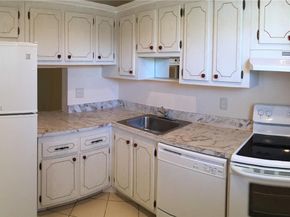 608 SW Natura Blvd 311, Deerfield Beach FL 33441