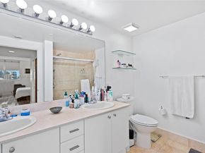 2475 Brickell Ave 1805, Miami FL 33129