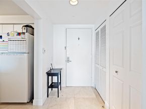 2475 Brickell Ave 1805, Miami FL 33129