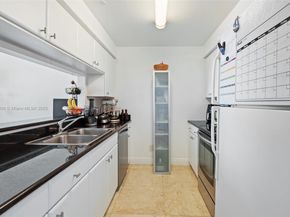 2475 Brickell Ave 1805, Miami FL 33129