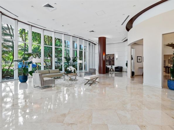 2475 Brickell Ave 1805, Miami FL 33129