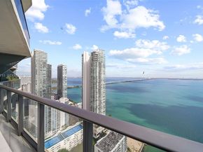 460 NE 28th St 3904, Miami FL 33137