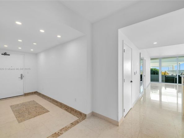 6799 Collins Ave 605, Miami Beach FL 33141