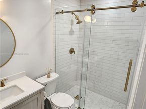 11763 NW 11th St, Pembroke Pines FL 33026