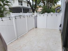 11763 NW 11th St, Pembroke Pines FL 33026