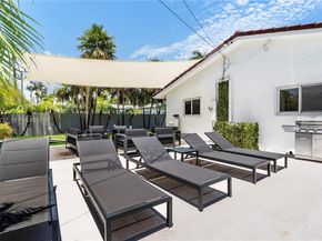 1144 Adams St, Hollywood FL 33019