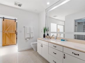 1144 Adams St, Hollywood FL 33019