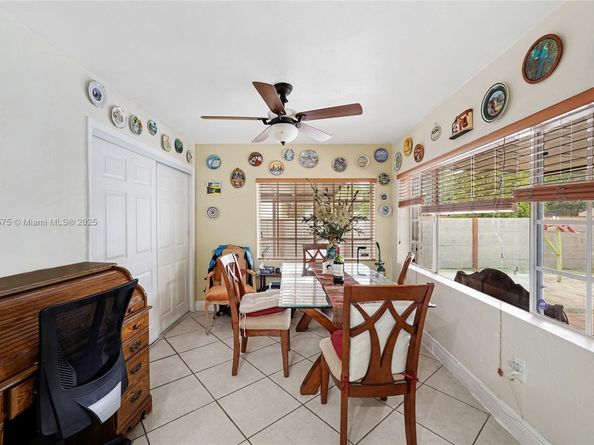 1385 NE 130th St, North Miami FL 33161